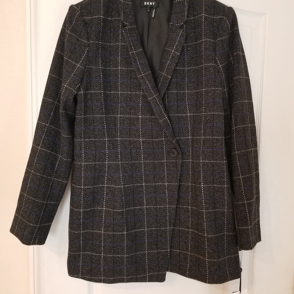 DKNY dark grey with cream and blue plaid pin striping. Size 14
